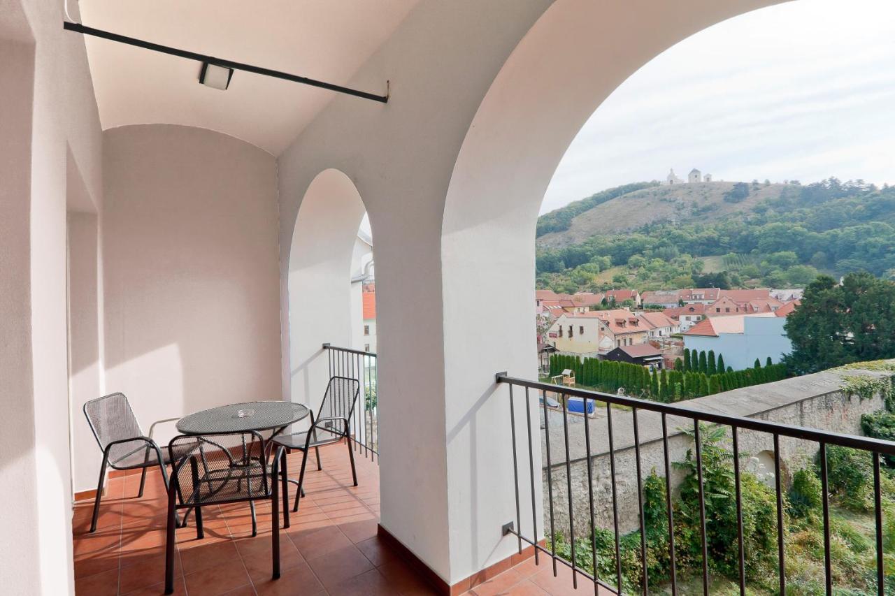 Mestsky Penzion Mikulov Luaran gambar